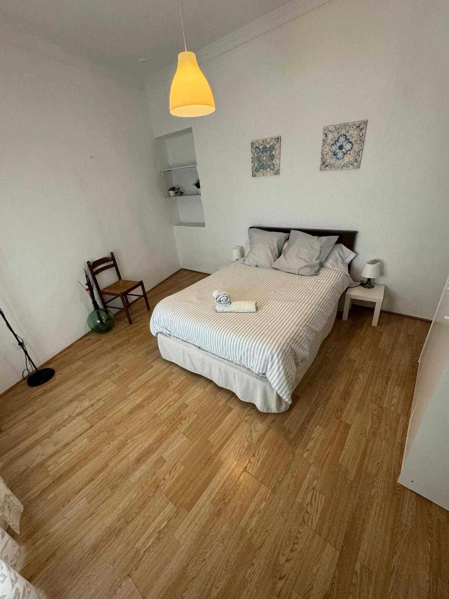Apartamentos Porvera Jerez Jerez de la Frontera Exterior foto