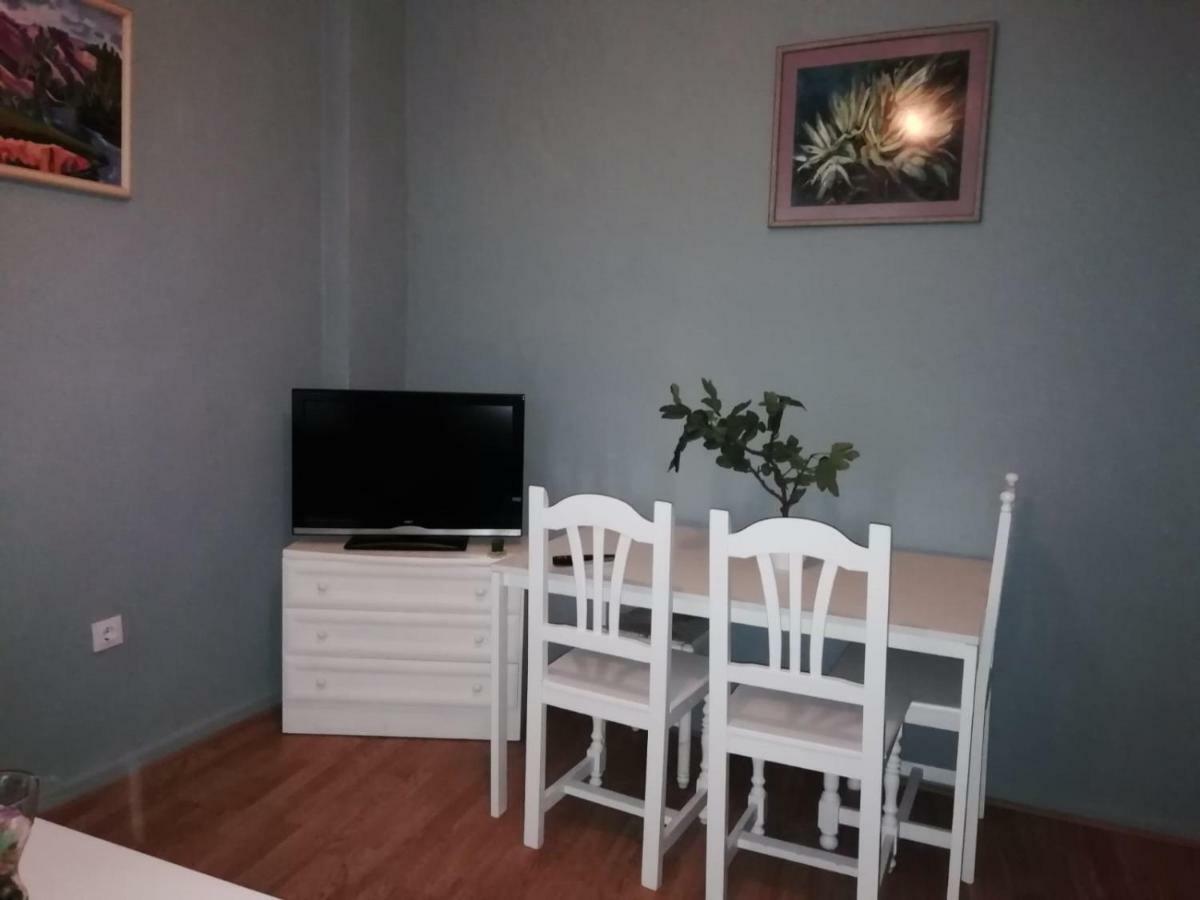 Apartamentos Porvera Jerez Jerez de la Frontera Exterior foto